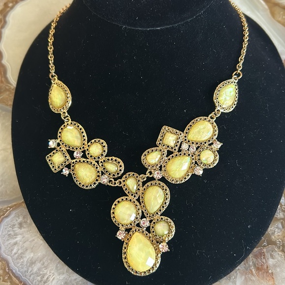 Soft Yellow Iridescent Bauble Statement Necklace-Boutique - Picture 2 of 6